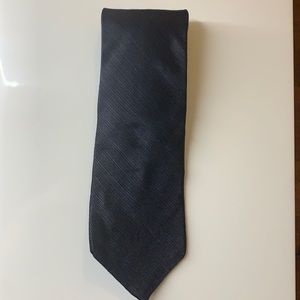George Machado Zylos Gold solid black silk tie